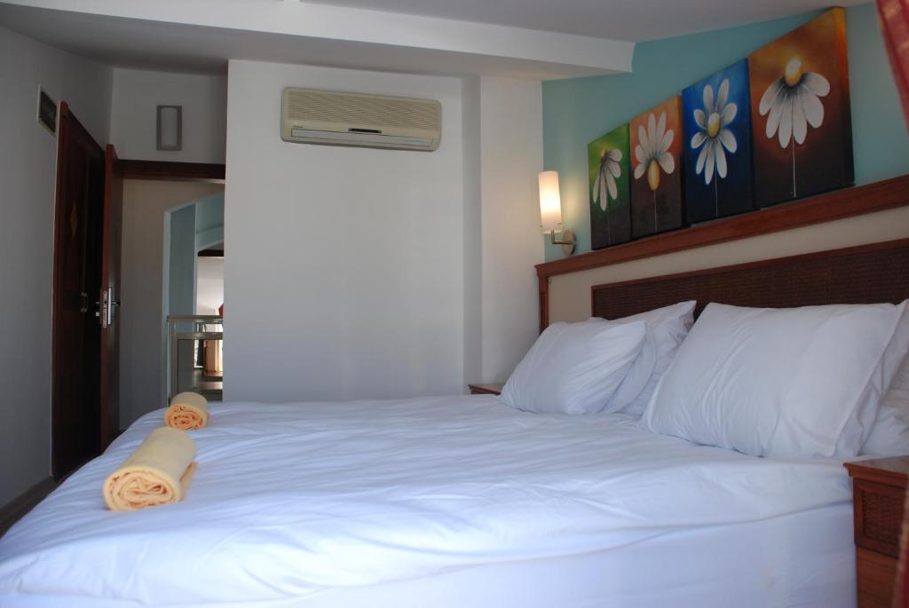 Villa Adora Beach Side Ngoại thất bức ảnh